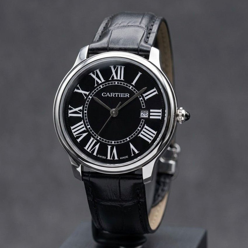 NEW EXCLUSIVE CARTIER WATCH WITH LEATHER STRAP WITH CLASP LOCK VERY IMPRESSIVE NOW ALLOVER IN OMAN || CARTIER LS 1777993
