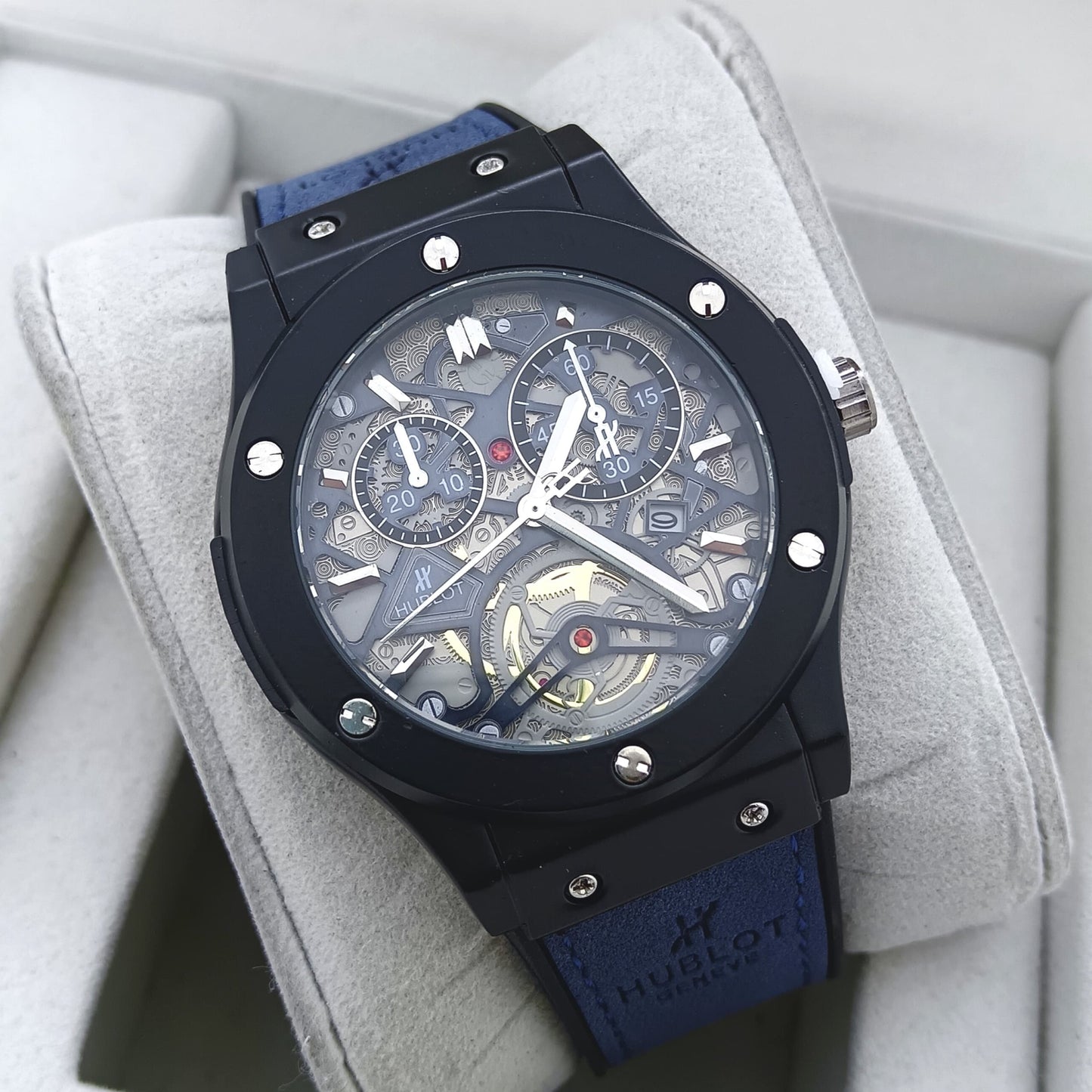 HUBLOT WATCH WITH MILITARY LOOK 2 YEARS SERVICE WARRANTY| HUBLOT 187760