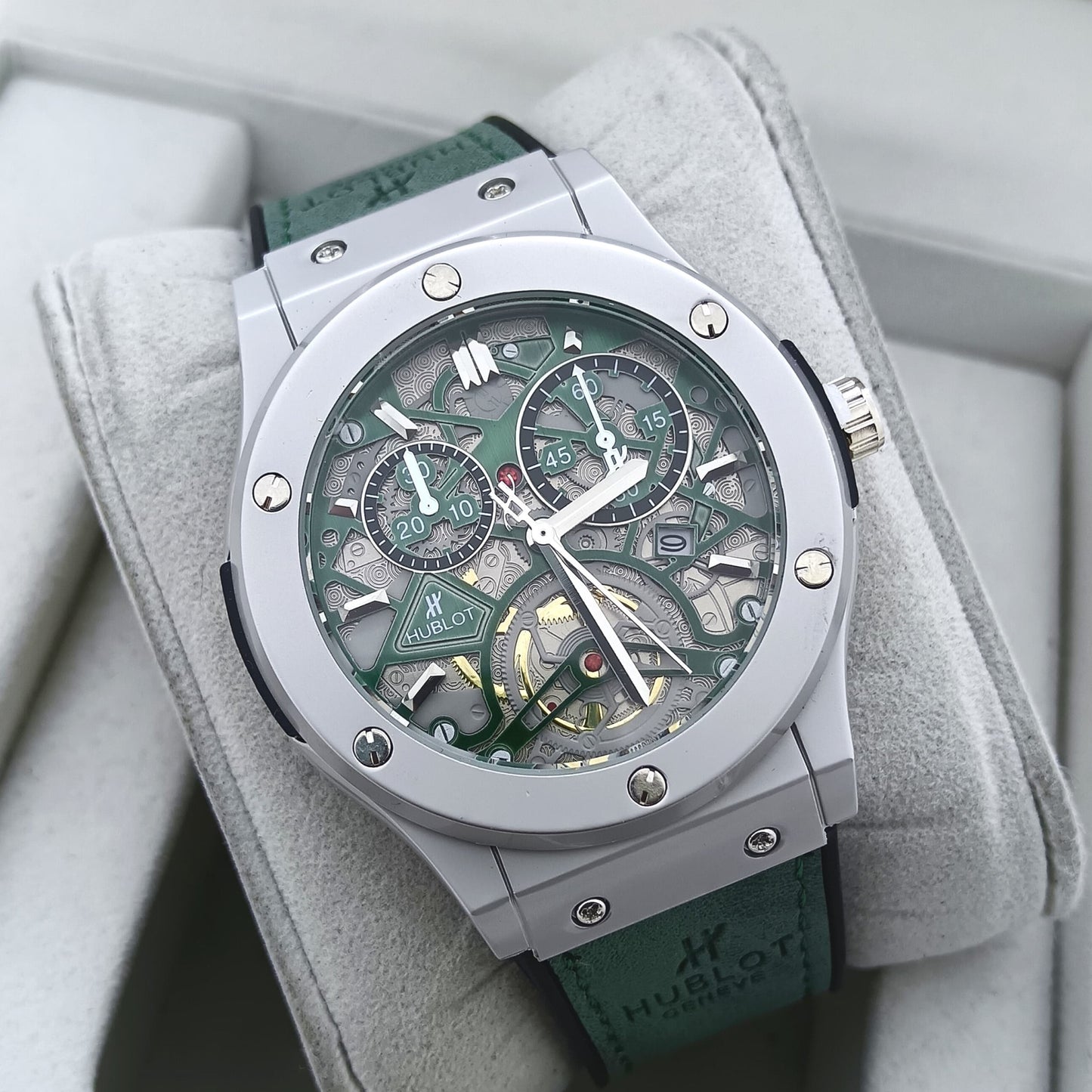 HUBLOT WATCH WITH MILITARY LOOK 2 YEARS SERVICE WARRANTY| HUBLOT 187766