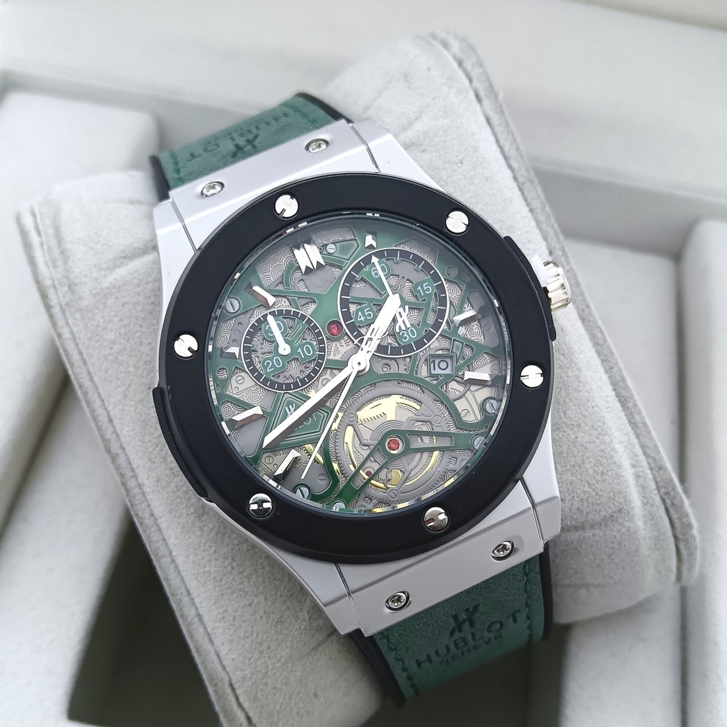 HUBLOT WATCH WITH MILITARY LOOK 2 YEARS SERVICE WARRANTY| HUBLOT 187751