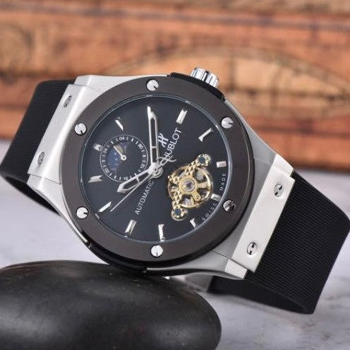 LUXURY HUBLOT AUTOMATIC VERY POWERFUL WATCH NOW AVAILABLE ALLOVER IN OMAN | HUBLOT MECHANICAL 15557173