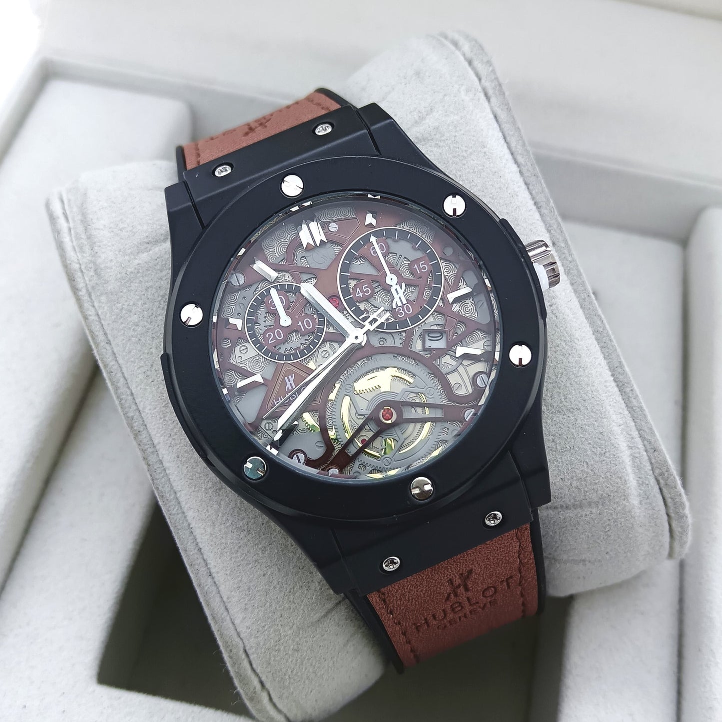 HUBLOT WATCH WITH MILITARY LOOK 2 YEARS SERVICE WARRANTY| HUBLOT 187756