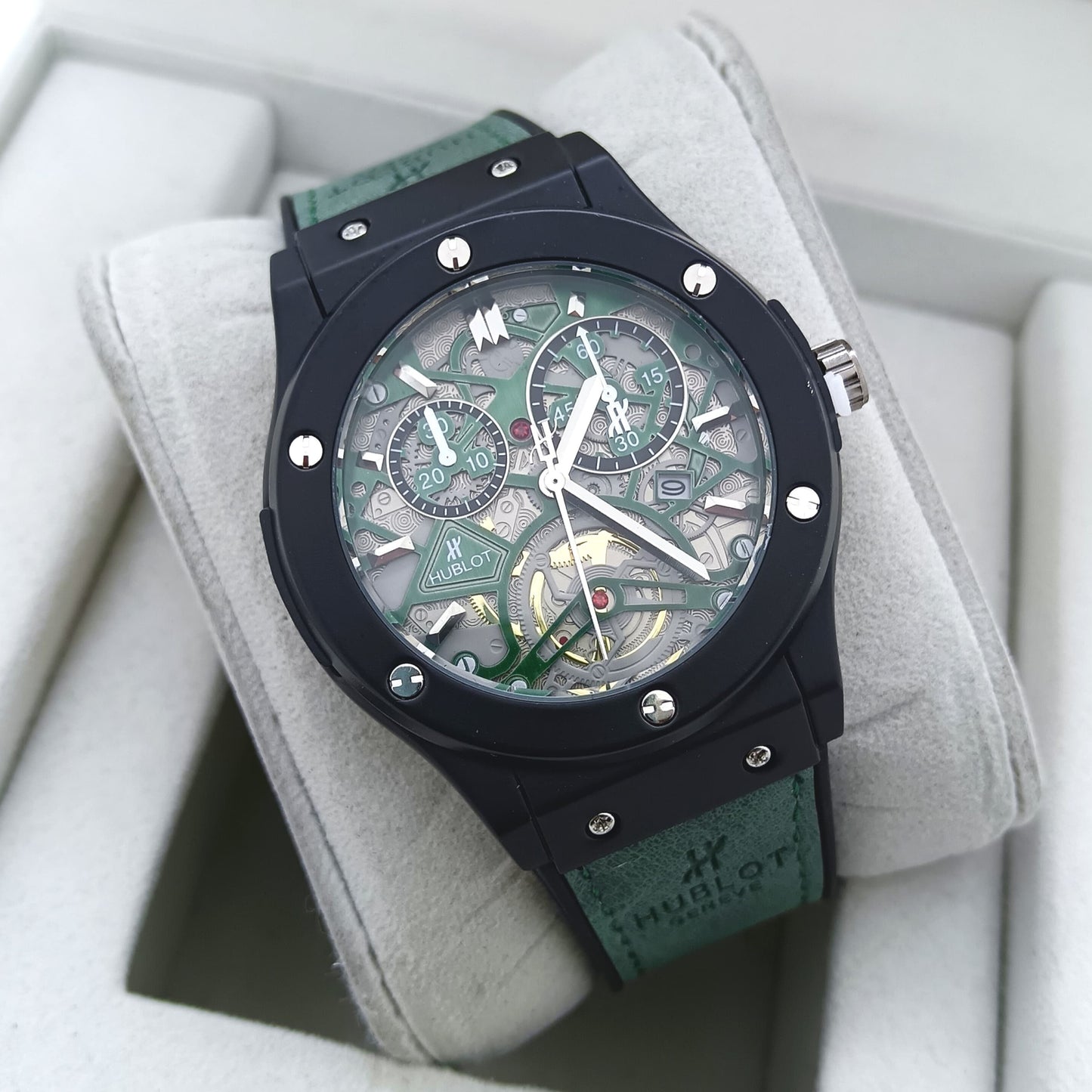 HUBLOT WATCH WITH MILITARY LOOK 2 YEARS SERVICE WARRANTY| HUBLOT 187757