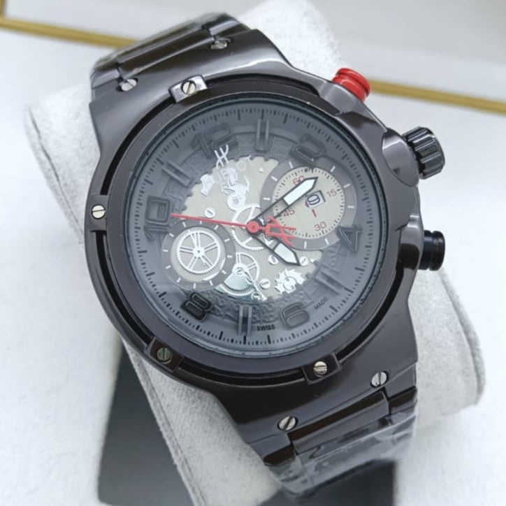 HUBLOT WATCH WITH MILITARY LOOKS 2 YEARS SERVICE WARRANTY CHRNOMETER NOW NATIONAL DAY OFFER PRICE RUNNING | HUBLOT CB 1333535