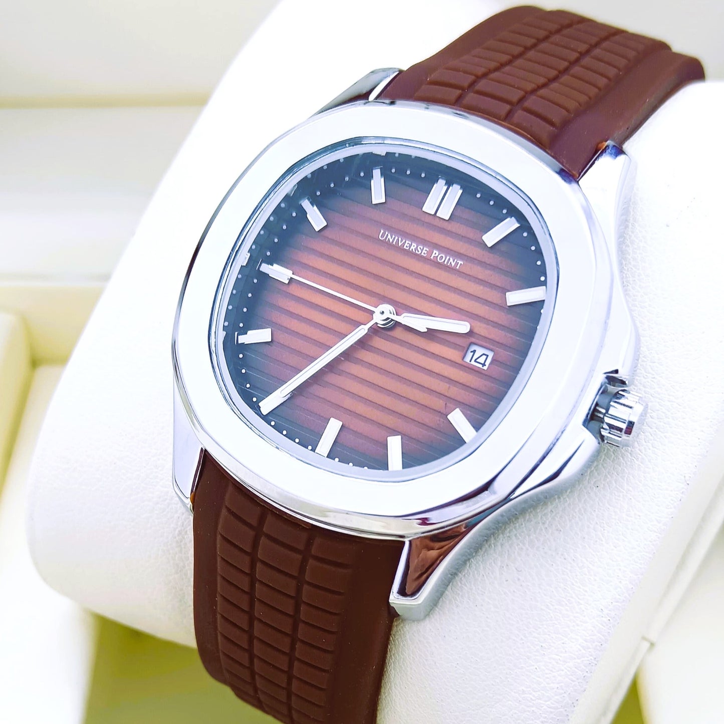 UNIVERSE POINT WATCH FOR MAN | UP 002