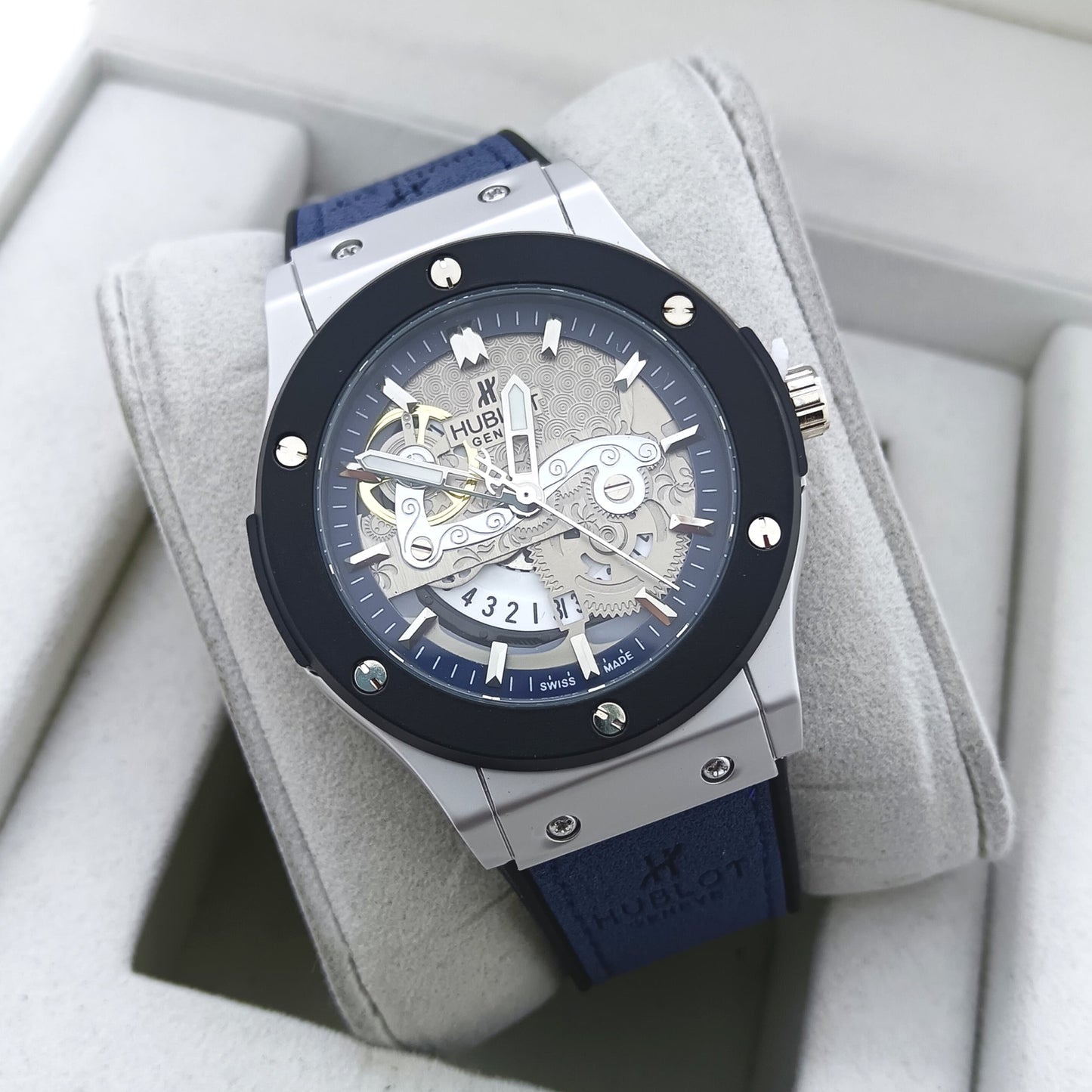 HUBLOT WATCH WITH MILITARY LOOK 2 YEARS SERVICE WARRANTY| HUBLOT 1577992