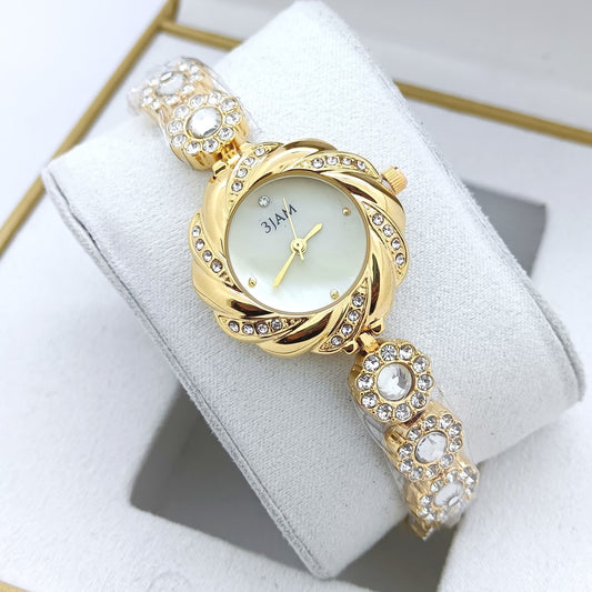 OFFER||OFFER||OFFER||BIG SALE FOR EVER IN ALLOVER OMAN FOR BEAUTY QUEEN....ALLOVER OMAN DELIVERY FREE| BEAUTY WOMEN 1797995