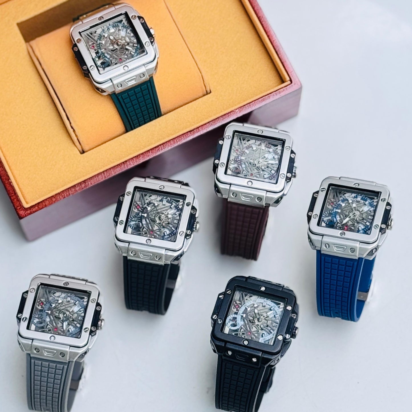 HUBLOT WATCH SQUARE BANG KING NOW ALLOVER  IN OMAN | HUBLOT BANG KING 199536