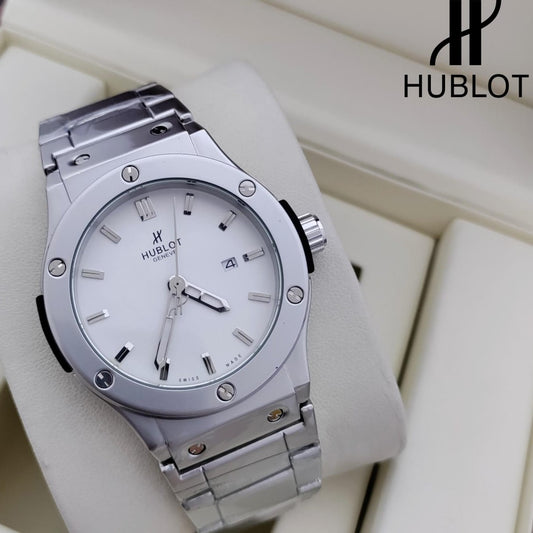 HUBLOT EXCLUSIVE NOW IN TRANDING HOT PRODUCT ALLOVER IN OMAN | HUBLOT 1777931