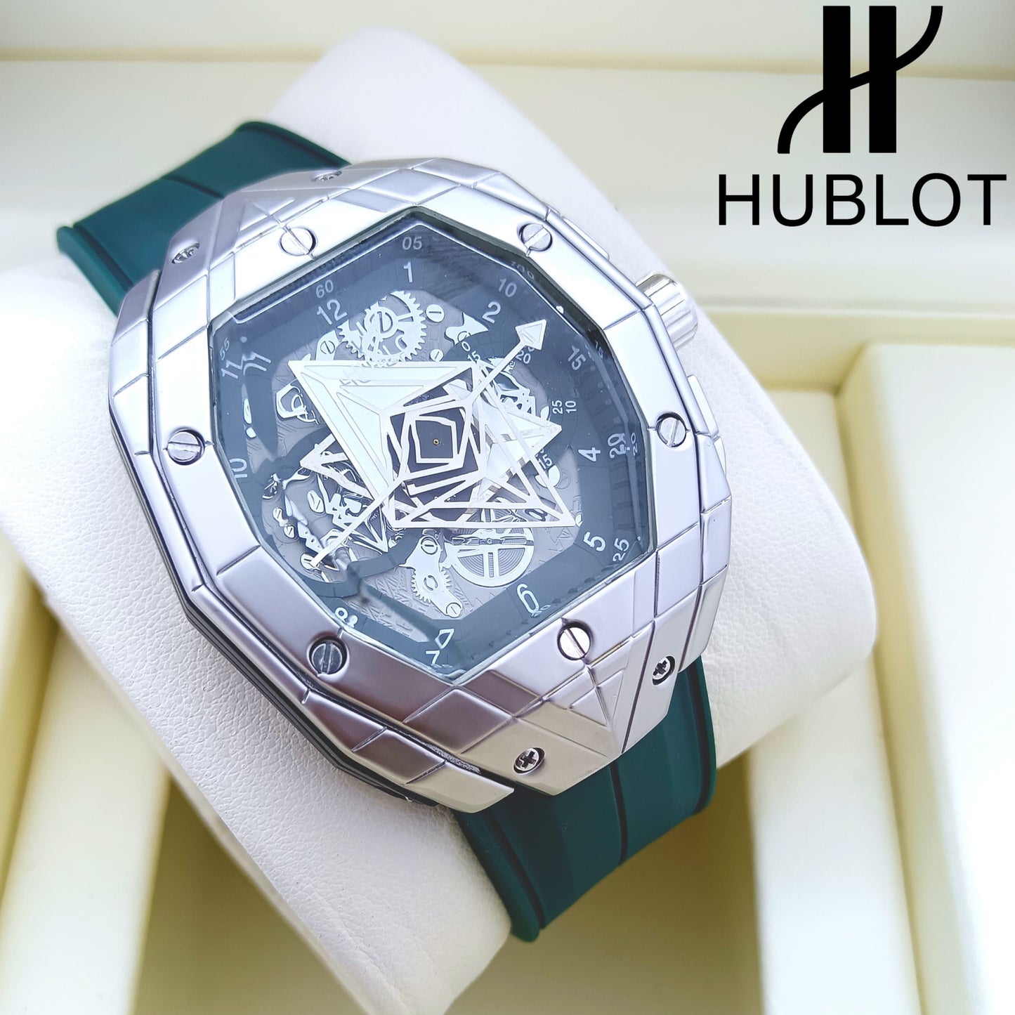 JUST ARRIVAL HUBLOT BIG BANG SANG BLEU LIMITED STOCK | HUBLOT BANG 77721