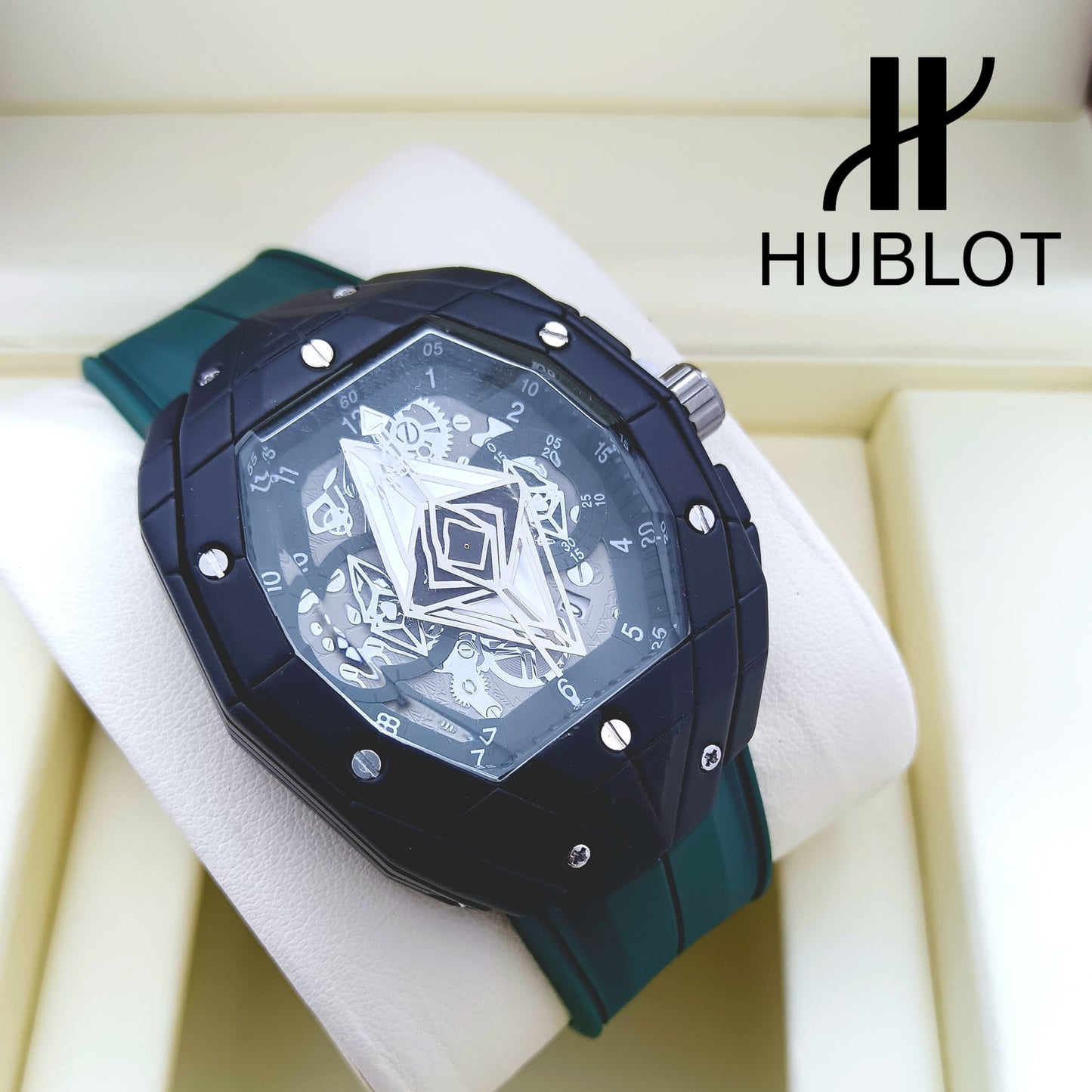 JUST ARRIVAL HUBLOT BIG BANG SANG BLEU LIMITED STOCK | HUBLOT BANG 77723