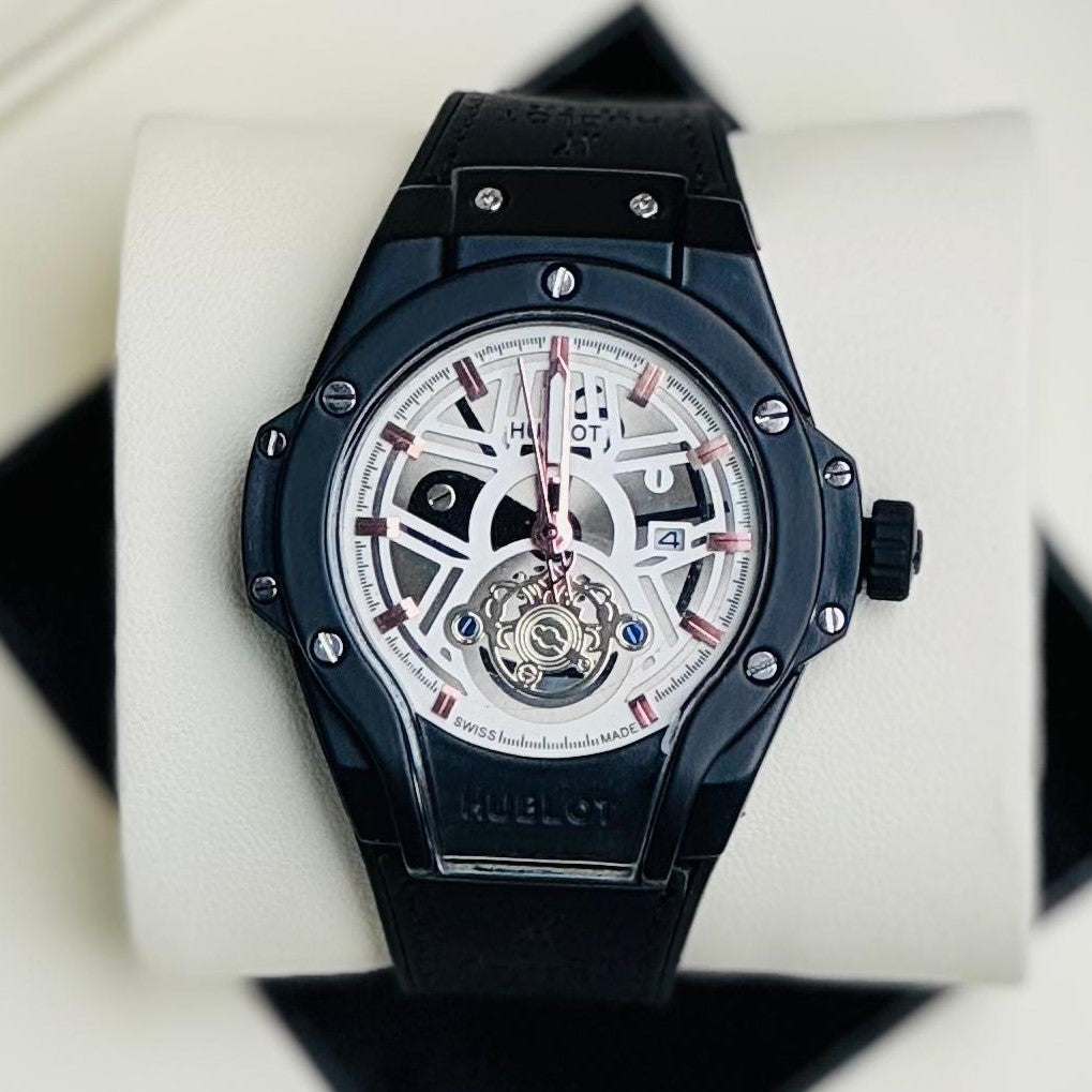 HUBLOT WATCH WITH NEW DESIGN MOST STYLISH POWERFUL MACHINE | HUBLOT CAPTAIN 155935