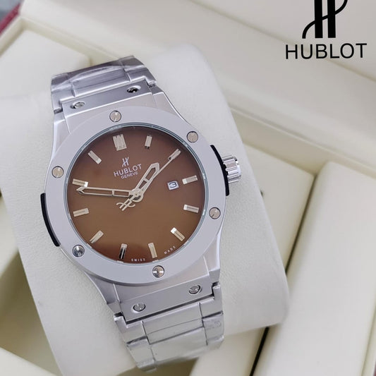 HUBLOT EXCLUSIVE NOW IN TRANDING HOT PRODUCT ALLOVER IN OMAN | HUBLOT 1777936