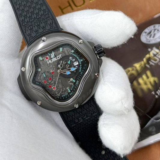 Hublot and Daniel Arsham unveil the MP-17 Arsham Splash NOW ALLOVER IN OMAN | HUBLOT ARSHAM 15553379