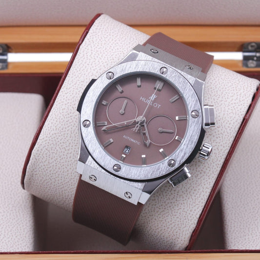 HUBLOT WATCH WITH FULL CHRNOGRAPH ACTIVE CALSP LOCK VERY STYLISH NOW ALL OVER IN OMAN FREE DELIVERY | HUBLOT CHRNO 155579