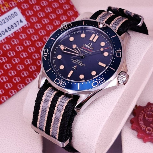 LUXURY  OMEGA SPEEDMASTER VERY PREMIUM ROYAL WATCH WITH NATO STRAP | OMEGA NATO 155571