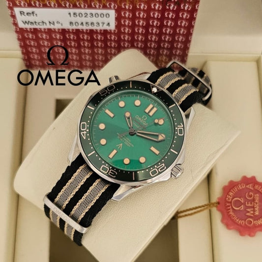 LUXURY  OMEGA SPEEDMASTER VERY PREMIUM ROYAL WATCH WITH NATO STRAP | OMEGA NATO 155572