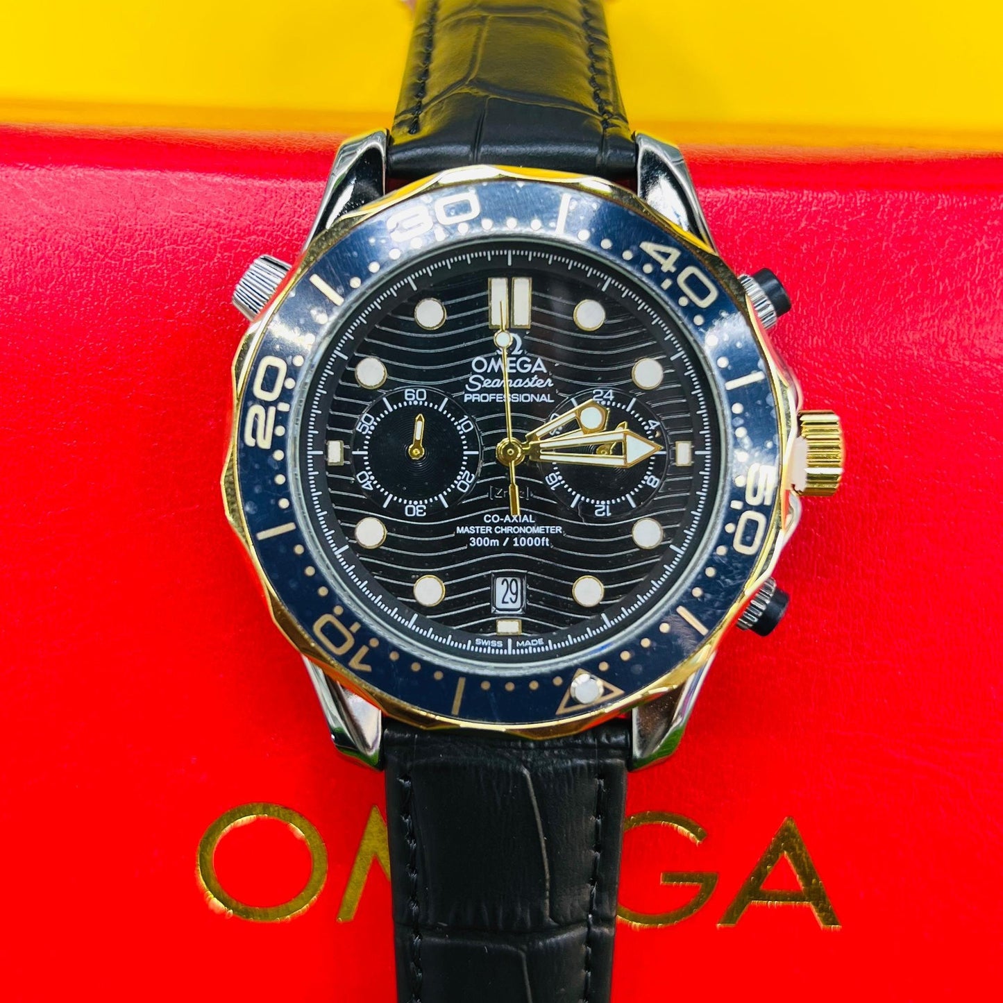 OMEGA SEAMASTER CHRNOGRAPH WITH LEAHTER STRAP .. STYLISH BUCKLE CLASP LOCK | OMEGA CHRNO 155775