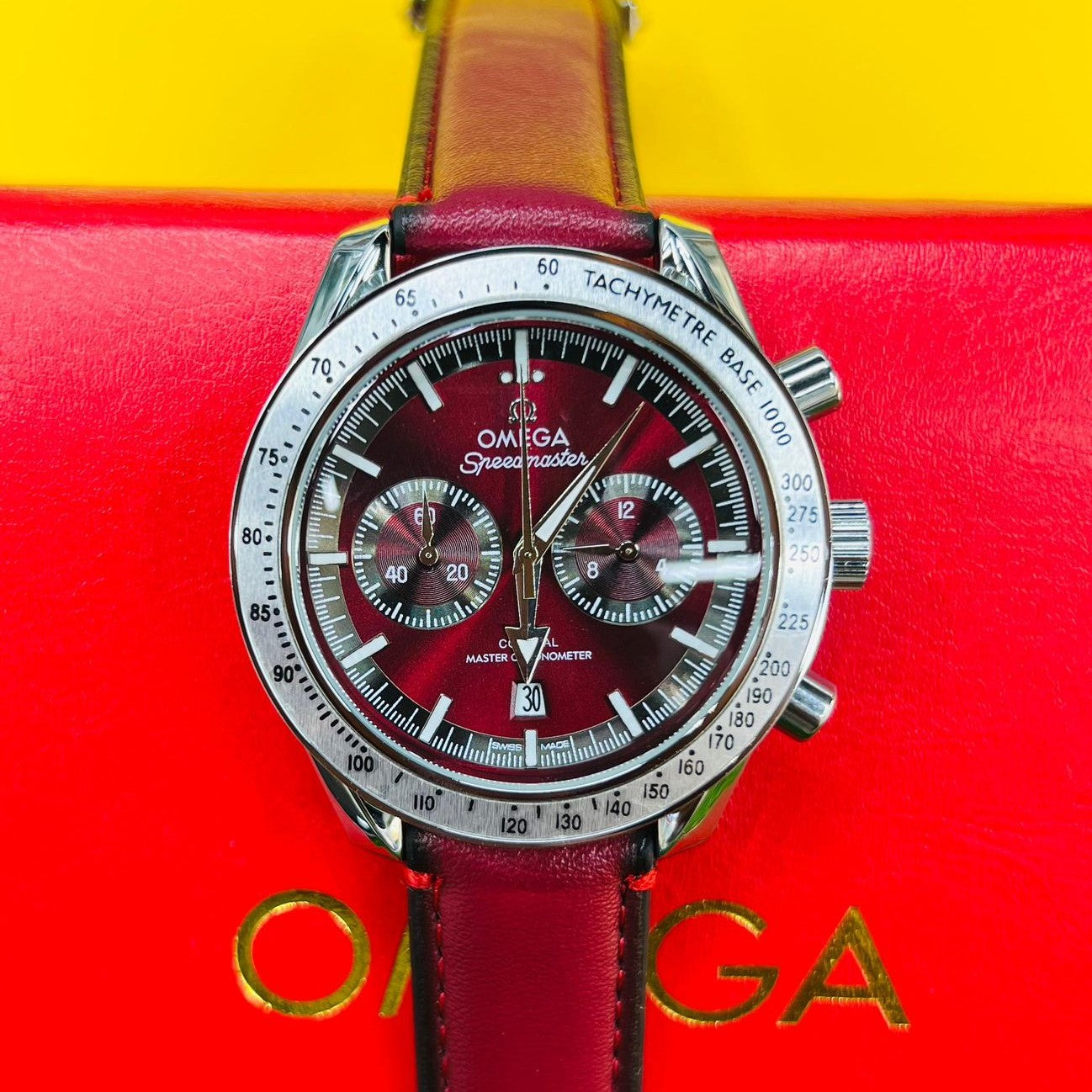 OMEGA SEAMASTER CHRNOGRAPH WITH LEAHTER STRAP .. STYLISH BUCKLE CLASP LOCK | OMEGA CHRNO 155778