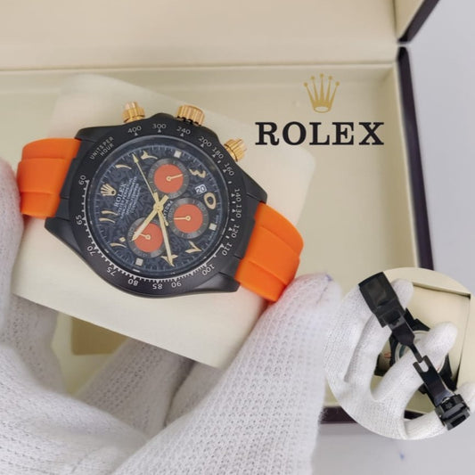 ROELX DAYTONA CHRNOGRAPH VERY STYLISH  WATCH  RUBBER STRAP VERY DEMANDING WATCH NOW ALLOVER IN OMAN | ROLEX DAYTONA 1333991