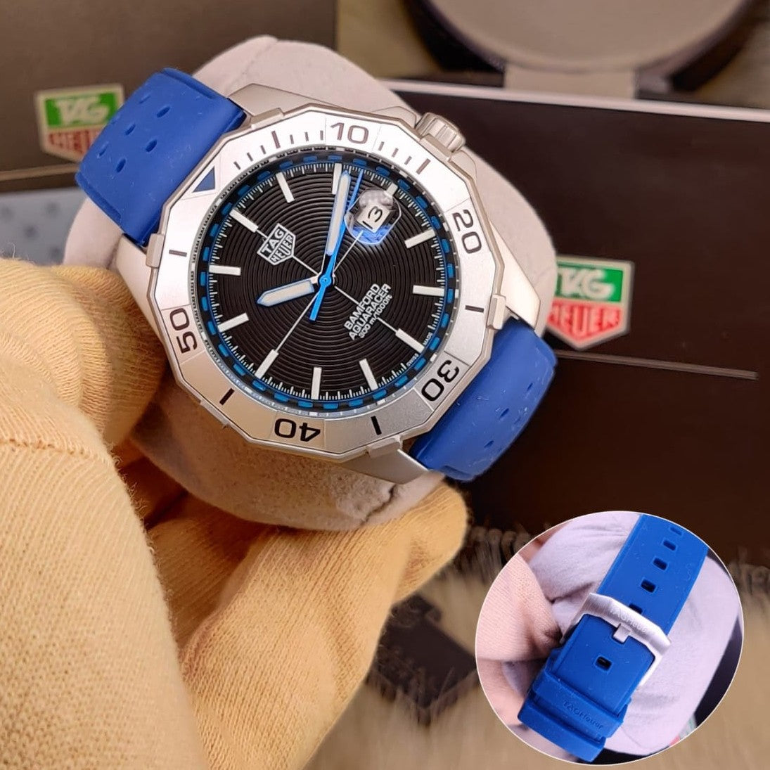LUXURY TAG Heuer AQUARACER AUTOMATIC  VERY LIMITED EDITION NOW ONLY IN FAST FASHION OMAN | TAG HEUER AQ 155575311