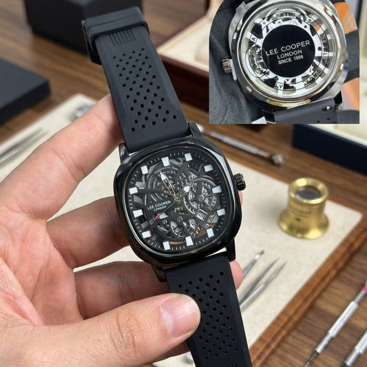 LEE COOPER WATCH VERY STYLISH MACHO LOOKS NOW ALLOVER IN OMAN | LEE COOPER 133199951