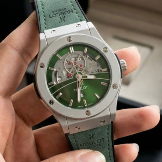 HUBLOT WATCH CLASP LOCK ROUGH USE VERY HIGH PERFORMER NOW ALLOVER IN OMAN || HUBLOT MANS 17979751