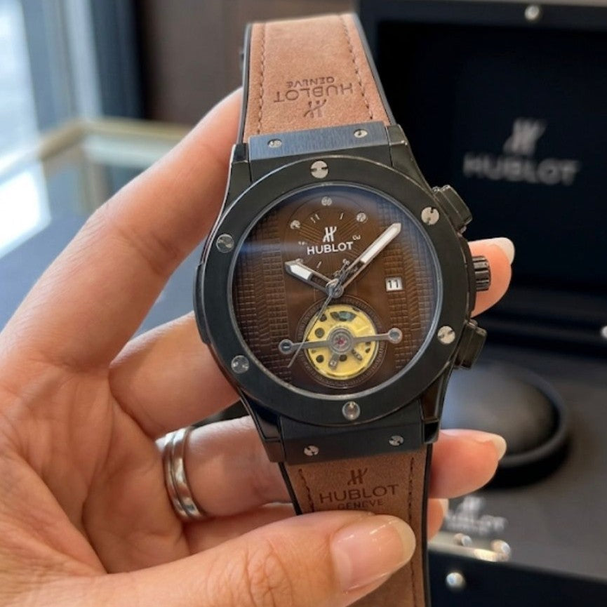 HUBLOT WATCH CLASP LOCK ROUGH USE VERY HIGH PERFORMER NOW ALLOVER IN OMAN || HUBLOT MANS 17979715